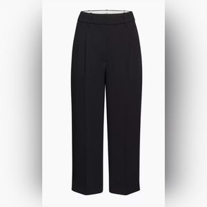 Aritzia Wilfred Effortless Pants - Cropped High Waisted Crepe